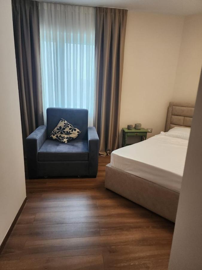 Terravista Apartments Tirana Exteriör bild