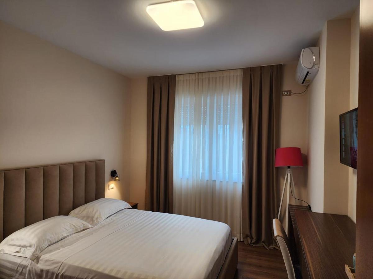 Terravista Apartments Tirana Exteriör bild