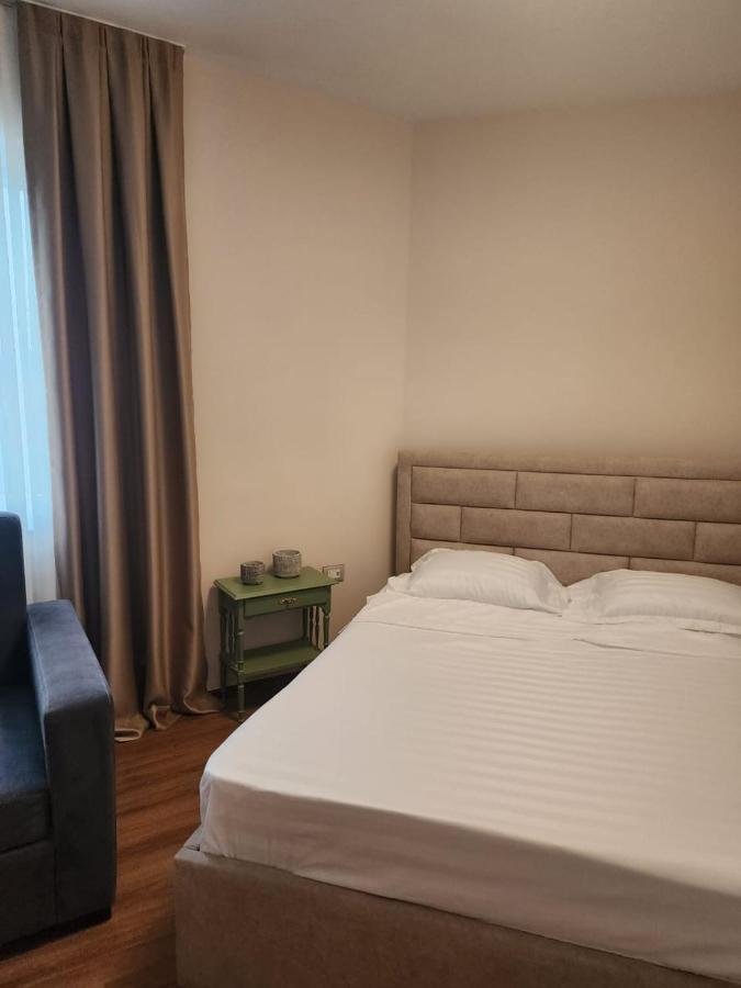 Terravista Apartments Tirana Exteriör bild